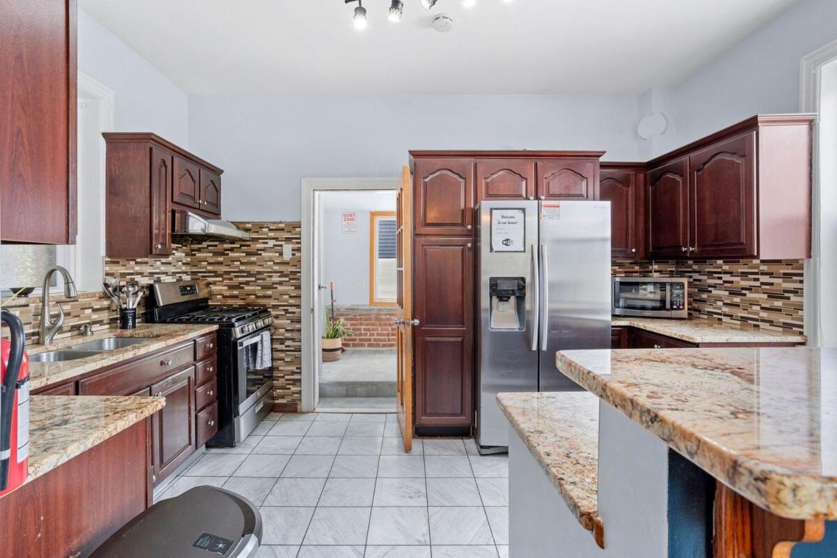 Luxury 8 Bedroom House, Steps To Tropicana, Beach And Boardwalk! Atlantic City Eksteriør bilde